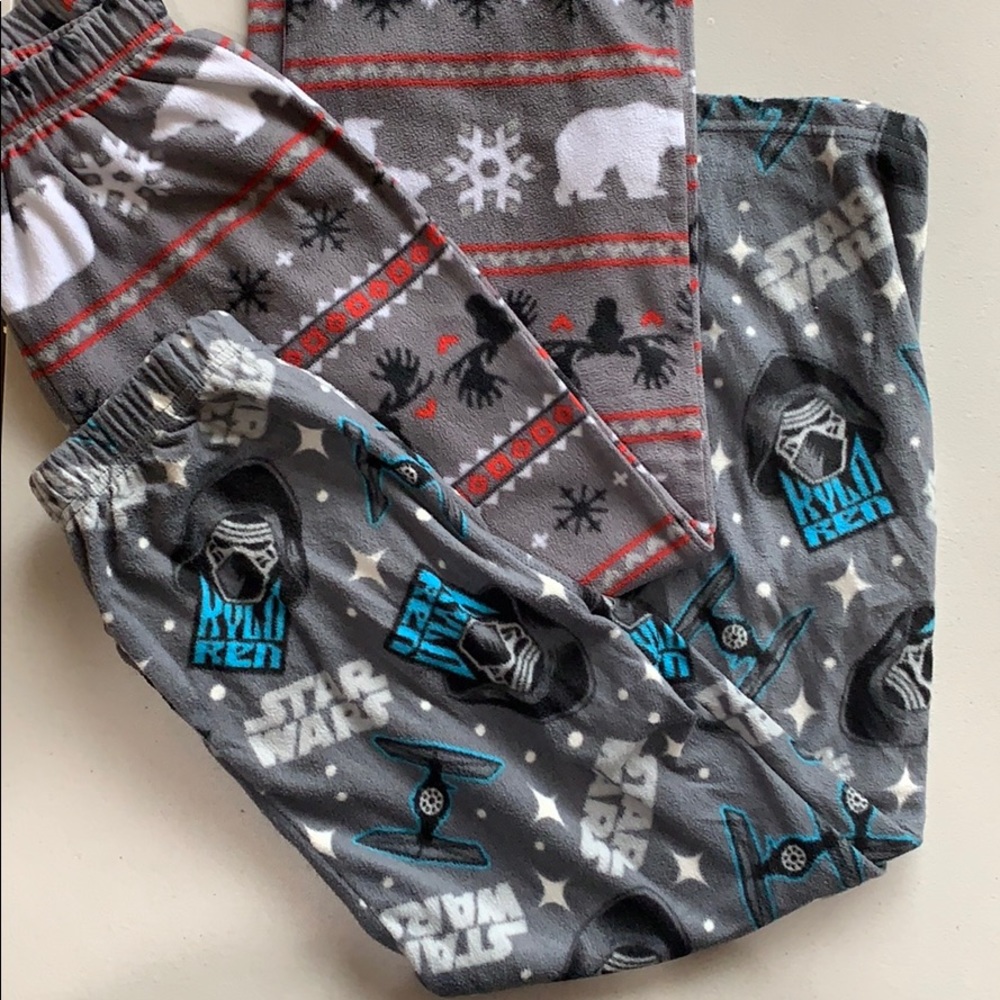 3/$25 ☃️ HOLIDAY STAR WARS PAJAMA BUNDLE (10/12)